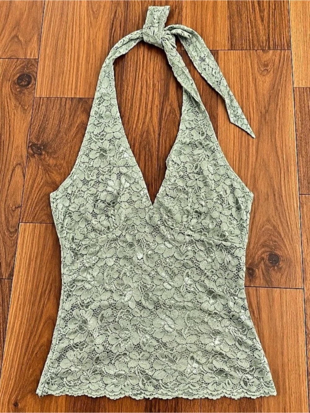 Lipstick Floral Lace Halter Cami in Green Like New